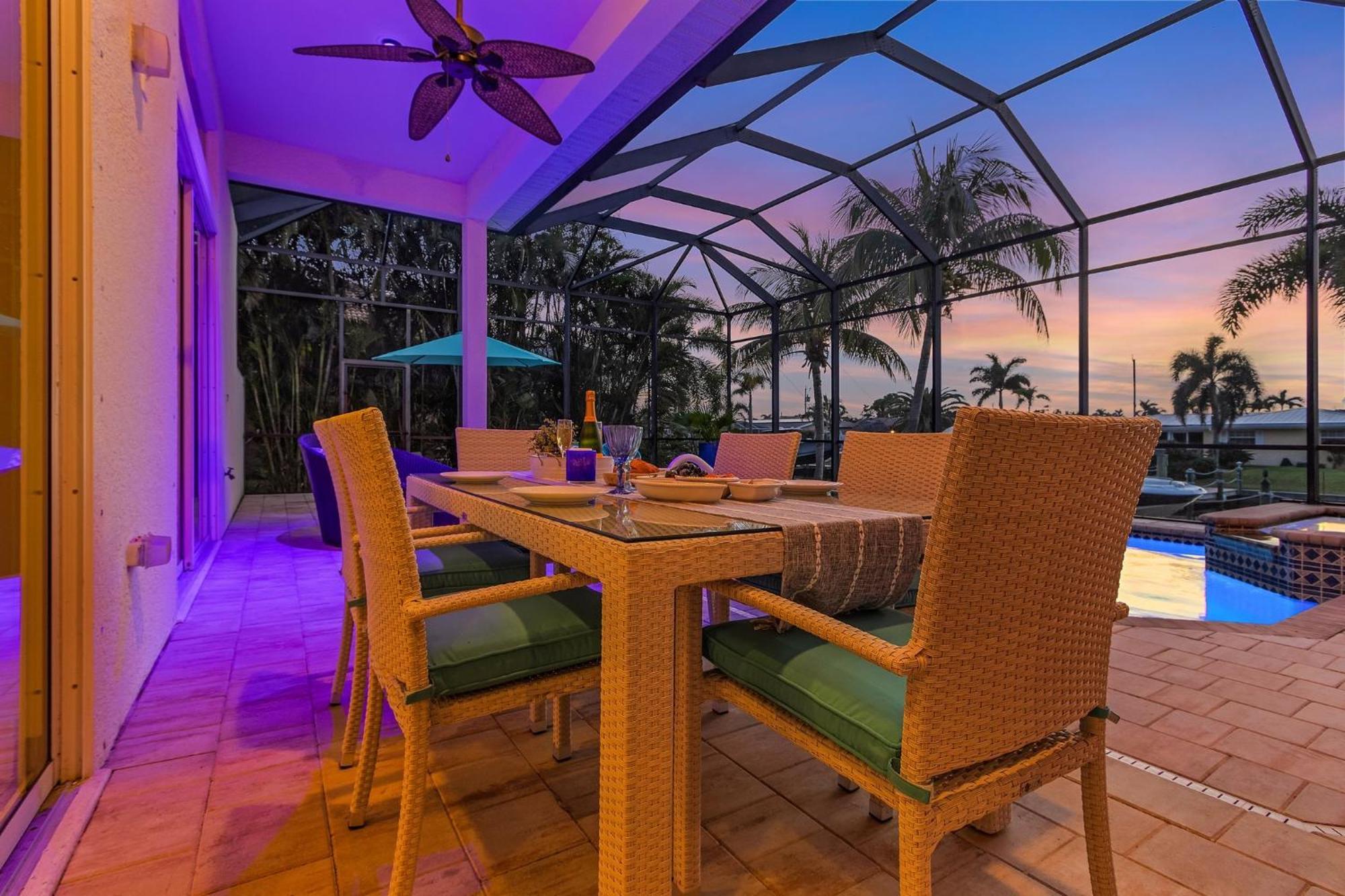 Villa Azurro, Кейп Корал Екстериор снимка